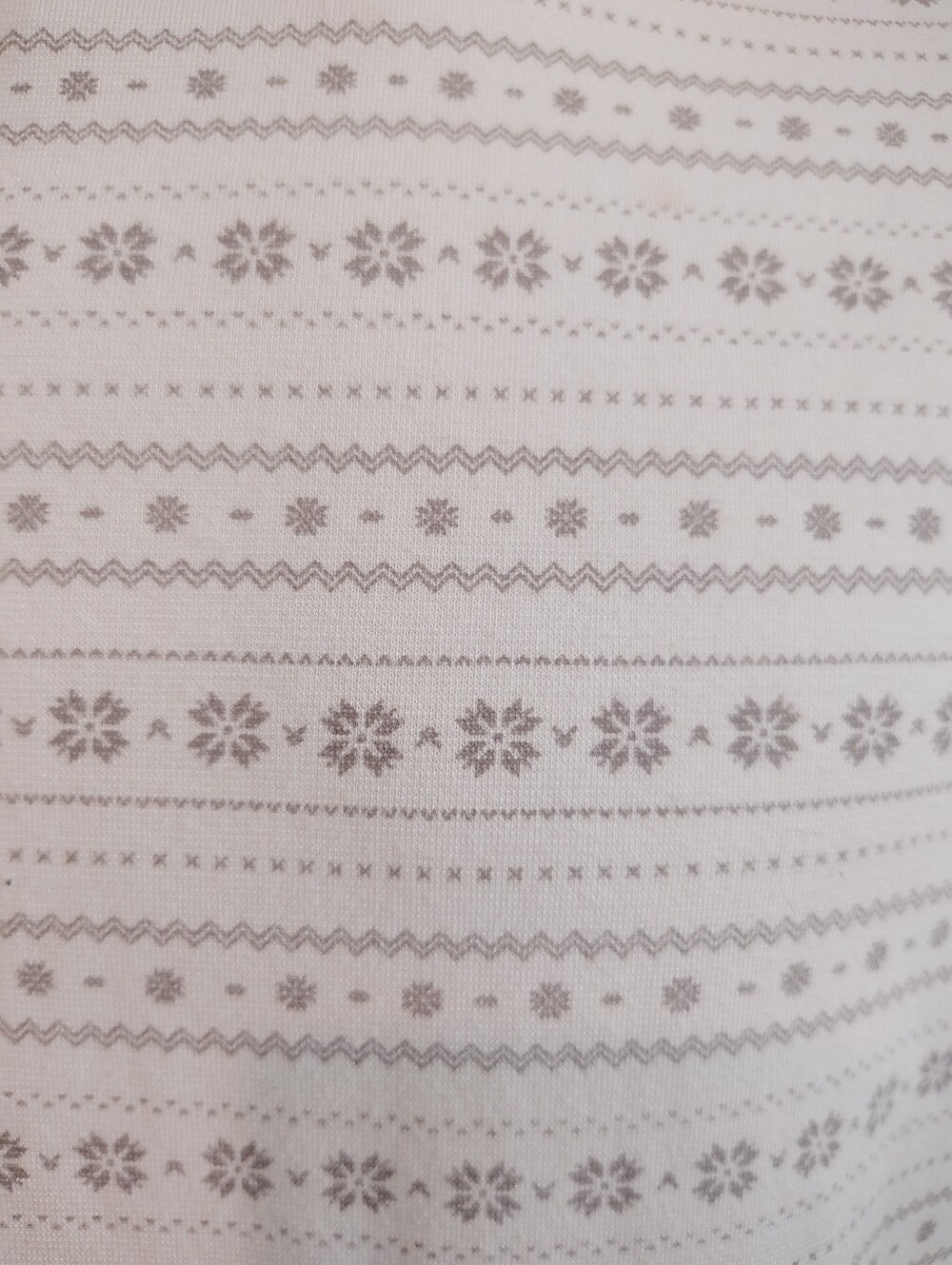 Fair Isle Pattern Pajama Set - Picture 5 of 8